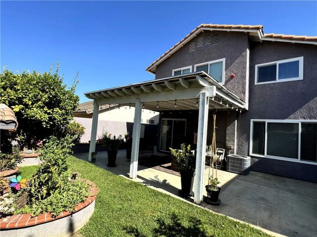 15549 Agate, Fontana, CA 92337