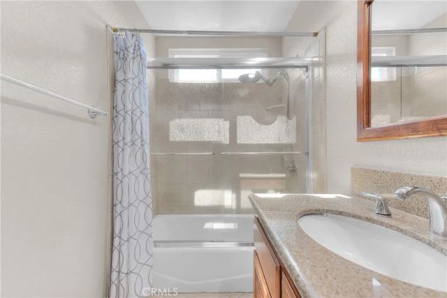 15549 Agate Drive, Fontana, CA 92337