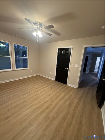 12371 Mason Ave, Chester, VA 23831