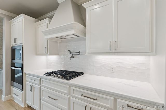 670 E 149th Street S, Glenpool, OK 74033