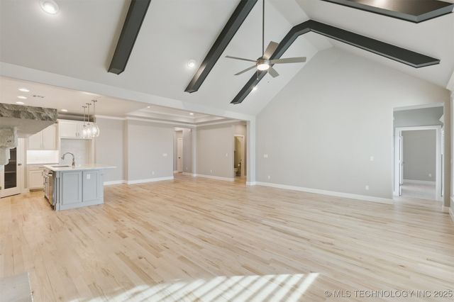 670 E 149th Street S, Glenpool, OK 74033