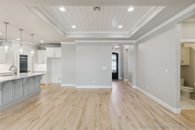 670 E 149th Street S, Glenpool, OK 74033