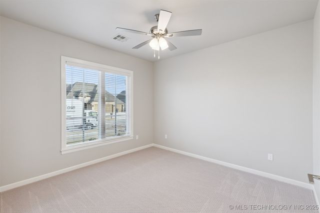 670 E 149th Street S, Glenpool, OK 74033