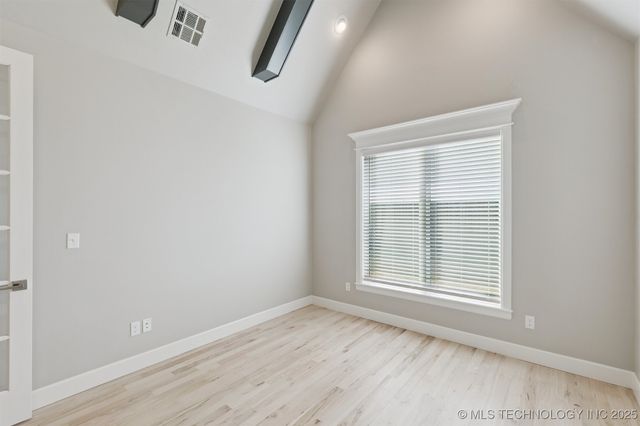 670 E 149th Street S, Glenpool, OK 74033