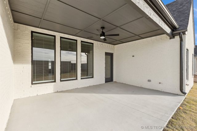 670 E 149th Street S, Glenpool, OK 74033