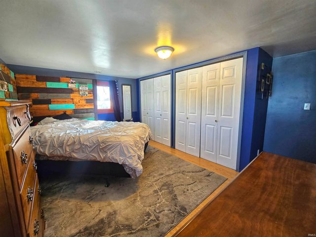 230 E Chestnut Street, Waterloo, IN 46793