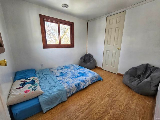 230 E Chestnut Street, Waterloo, IN 46793