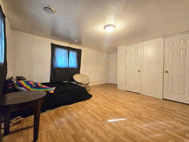 230 E Chestnut Street, Waterloo, IN 46793