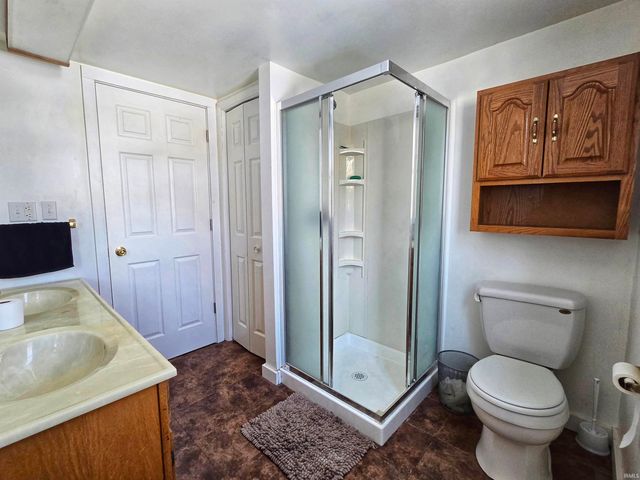 230 E Chestnut Street, Waterloo, IN 46793