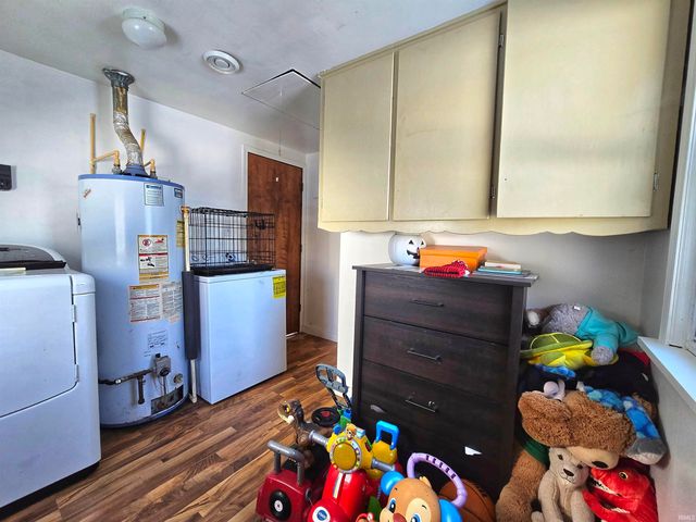 230 E Chestnut Street, Waterloo, IN 46793