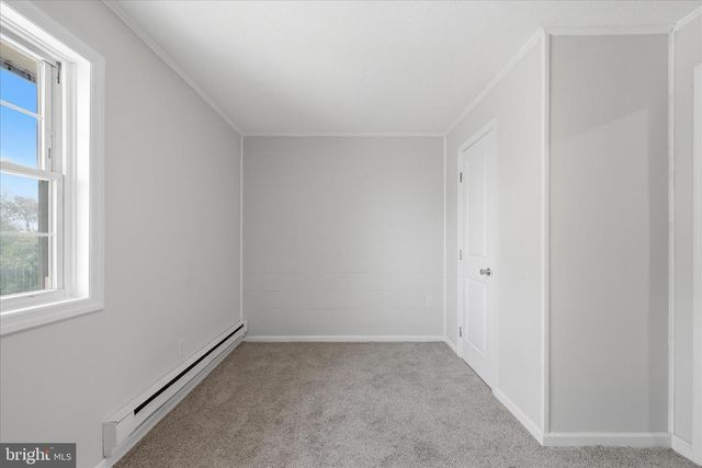 135 BEEDEN LN, Front Royal, VA 22630