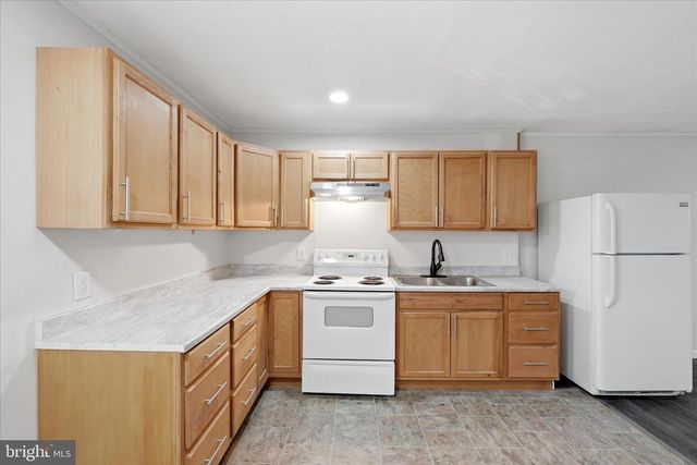 135 BEEDEN LN, Front Royal, VA 22630