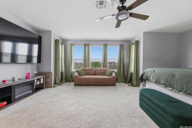 200 RUSTIC SPGS, Universal City, TX 78148