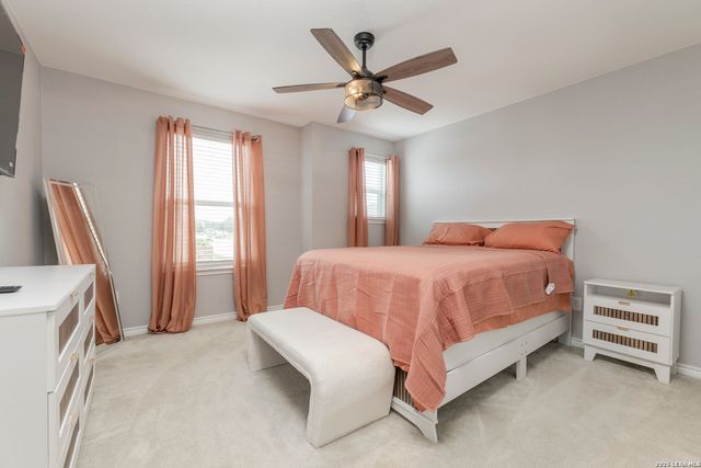 200 RUSTIC SPGS, Universal City, TX 78148
