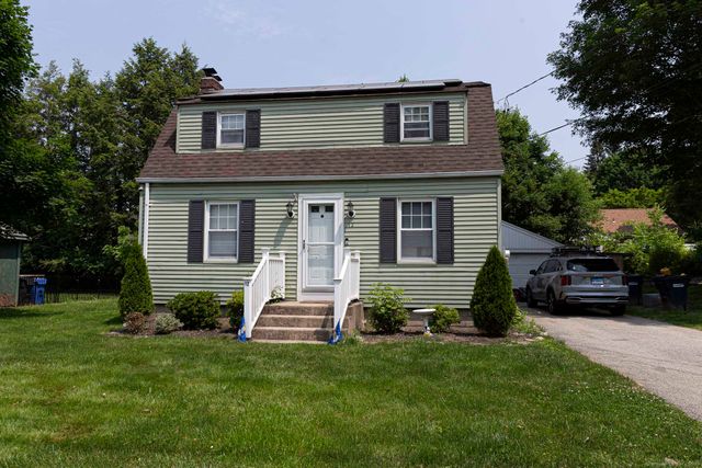 12 John Street, Killingly, CT 06239