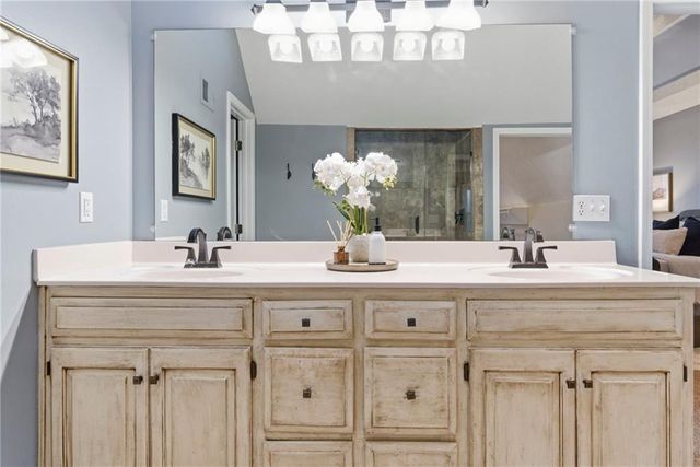 8301 W 144th Street, Overland Park, KS 66223