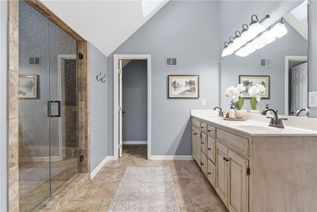 8301 W 144th Street, Overland Park, KS 66223