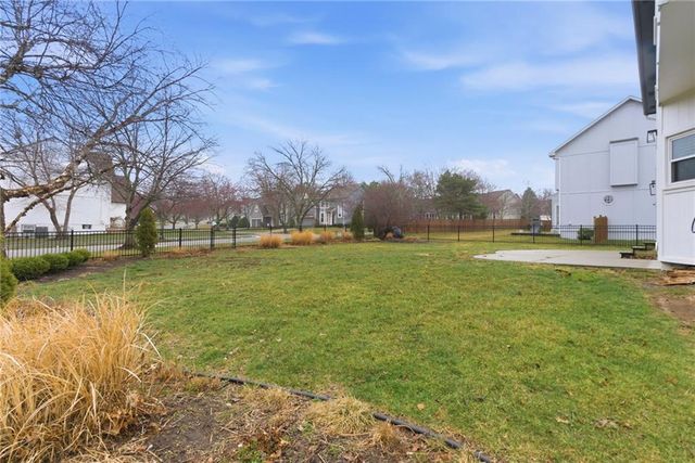 8301 W 144th Street, Overland Park, KS 66223