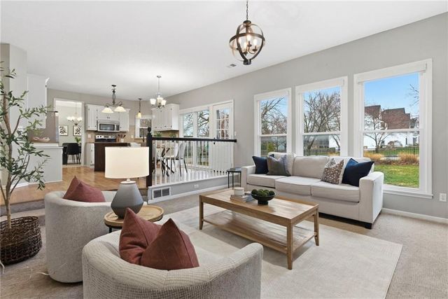 8301 W 144th Street, Overland Park, KS 66223