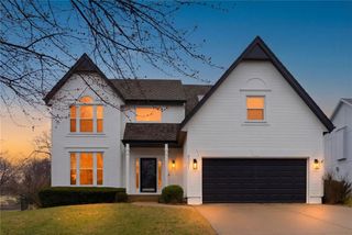 8301 W 144th Street, Overland Park, KS 66223