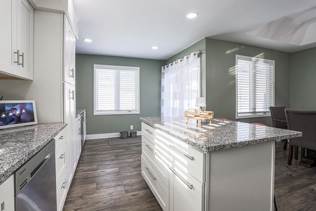 116 ROSEBUD Lane, Council Bluffs, IA 51503