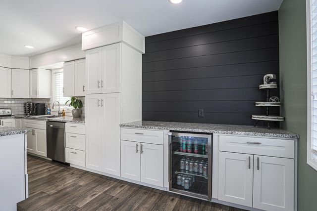 116 ROSEBUD Lane, Council Bluffs, IA 51503