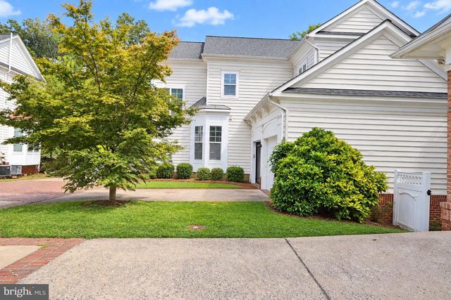 8844 SONG SPARROW DR, Gainesville, VA 20155