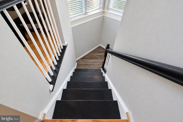 8844 SONG SPARROW DR, Gainesville, VA 20155