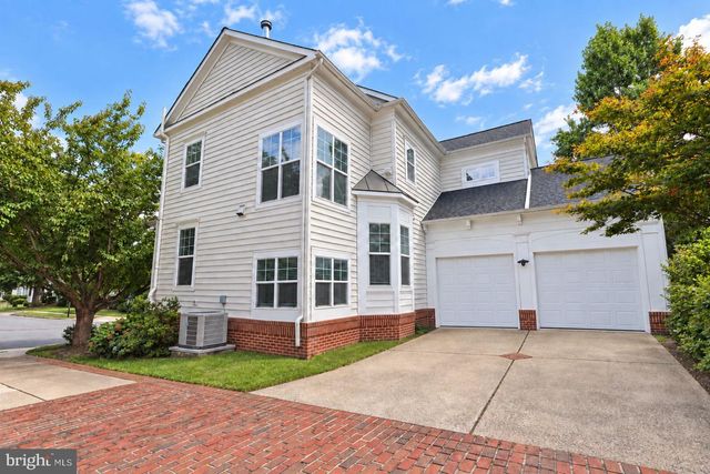 8844 SONG SPARROW DR, Gainesville, VA 20155