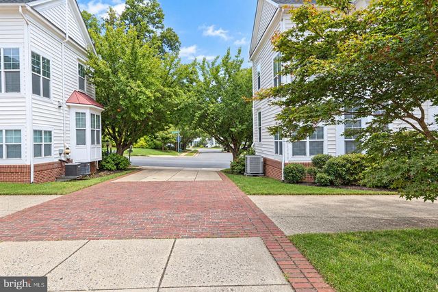 8844 SONG SPARROW DR, Gainesville, VA 20155