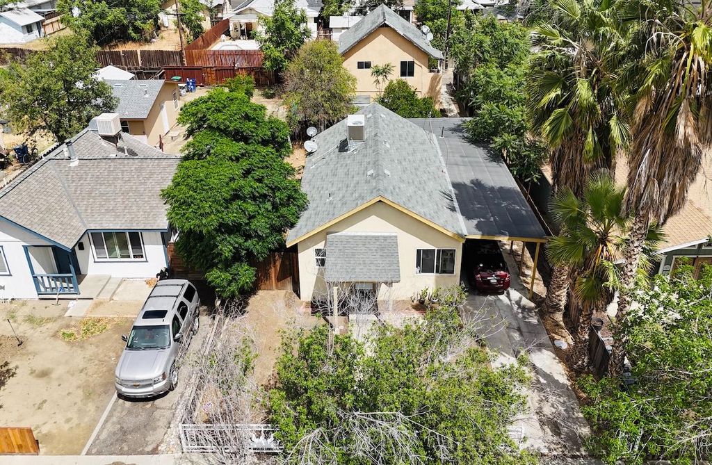 Image 30 of property listing at 271 Coolidge Street, Coalinga, CA 93210