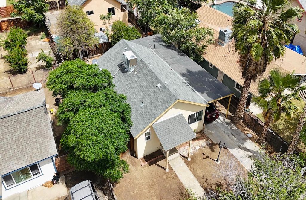 Image 31 of property listing at 271 Coolidge Street, Coalinga, CA 93210