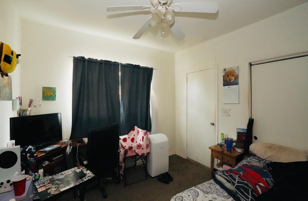 Image 6 of property listing at 271 Coolidge Street, Coalinga, CA 93210