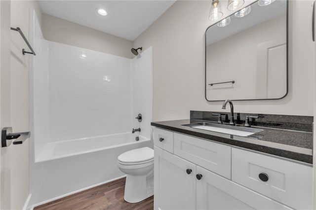 124 James Drive, Townville, SC 29689