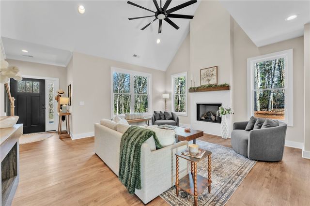 124 James Drive, Townville, SC 29689