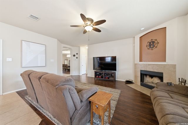 314 Loch Lomond, Cibolo, TX 78108