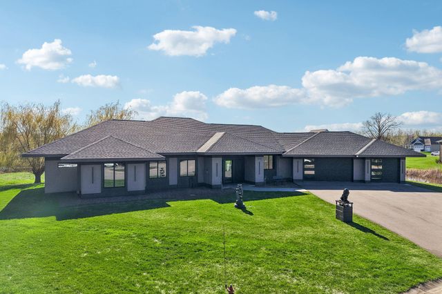 24122 Hilo Court, Forest Lake, MN 55025