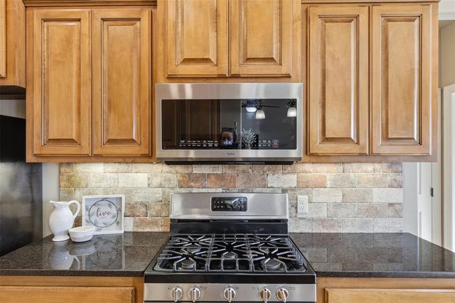 11648 NW 111th Street, Yukon, OK 73099