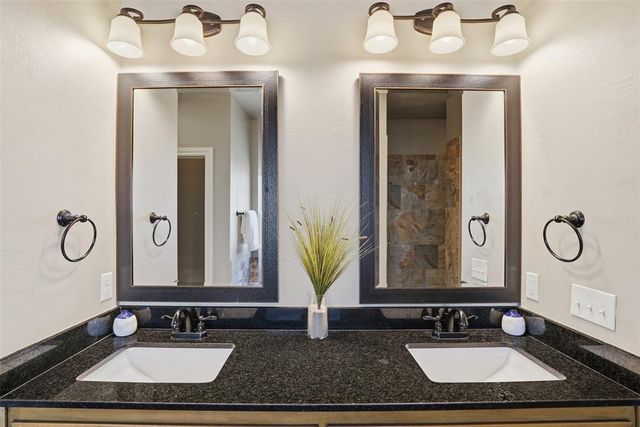 11648 NW 111th Street, Yukon, OK 73099