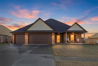 11648 NW 111th Street, Yukon, OK 73099