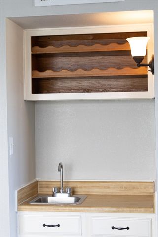 432 Belt Line, Cedar Hill, TX 75104