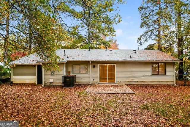 3051 Brook Hollow Drive, Rex, GA 30273