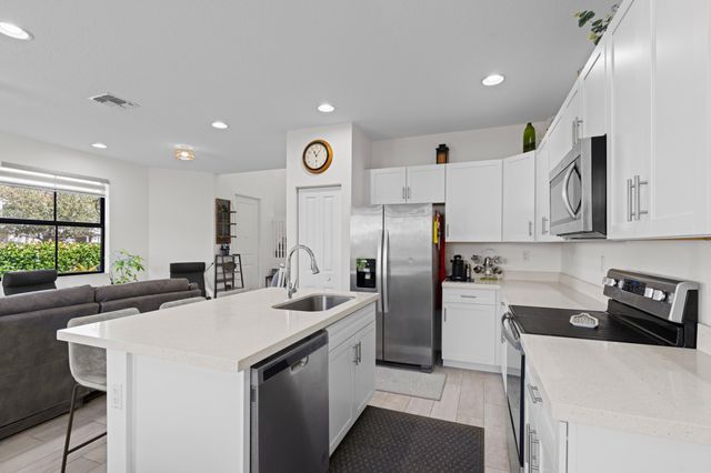 4021 Sycamore Cove, Riviera Beach, FL 33410