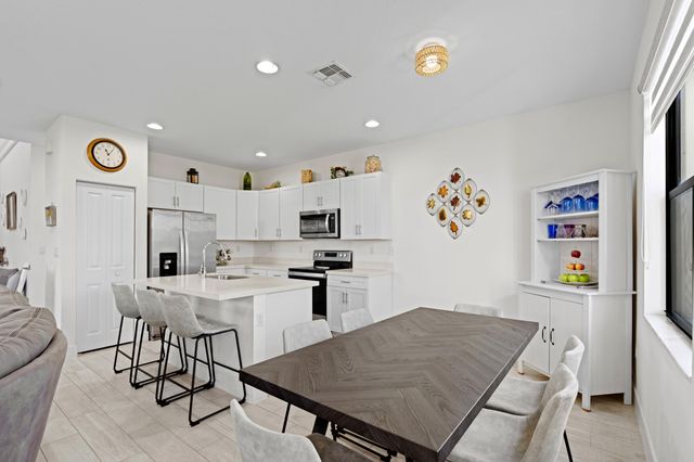 4021 Sycamore Cove, Riviera Beach, FL 33410