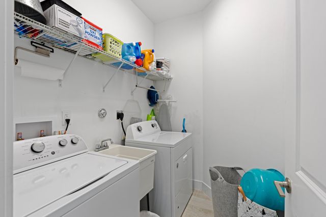 4021 Sycamore Cove, Riviera Beach, FL 33410