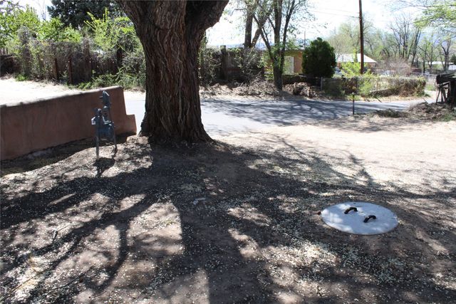 148 El Llano Road, Espanola, NM 87532