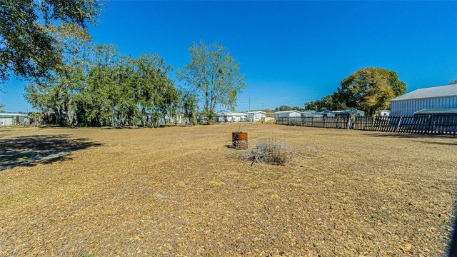 37403 STANFORD AVENUE, Zephyrhills, FL 33541