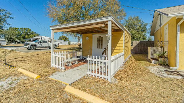 37403 STANFORD AVENUE, Zephyrhills, FL 33541