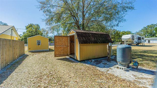37403 STANFORD AVENUE, Zephyrhills, FL 33541