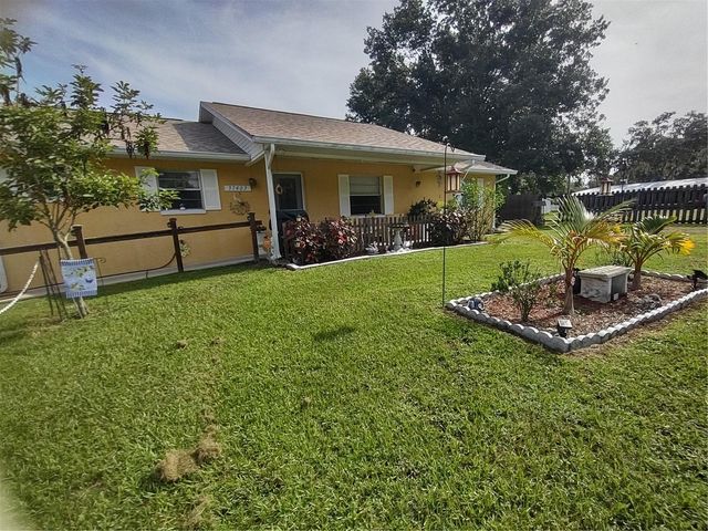 37403 STANFORD AVENUE, Zephyrhills, FL 33541